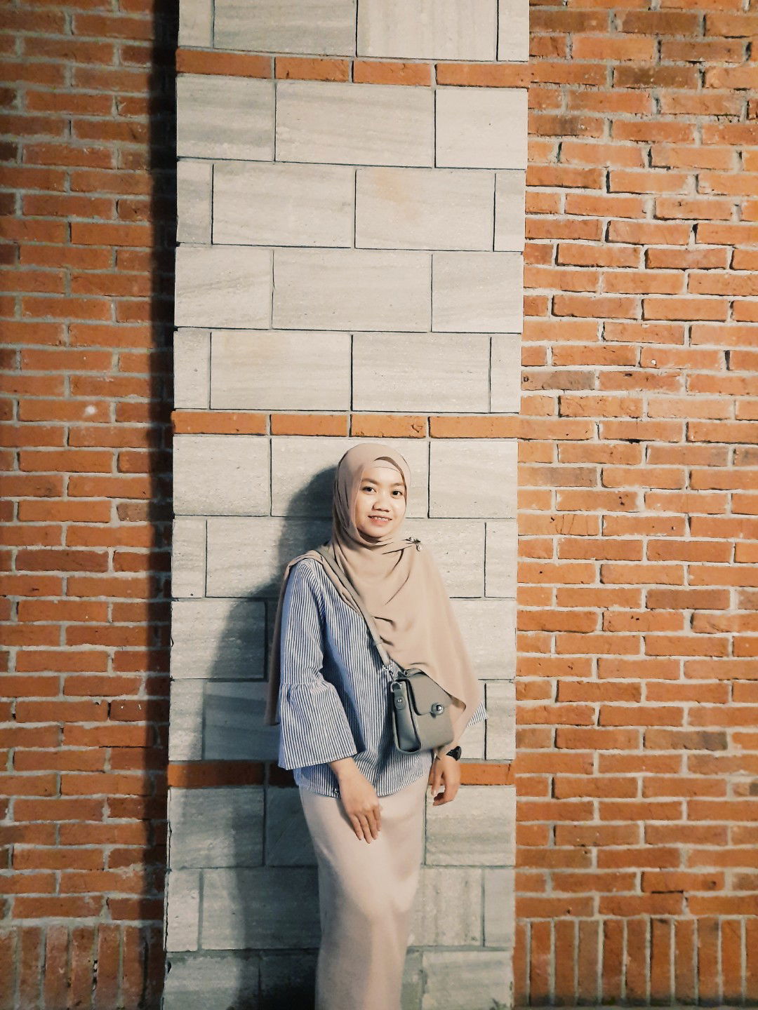 merry oktari profile icon