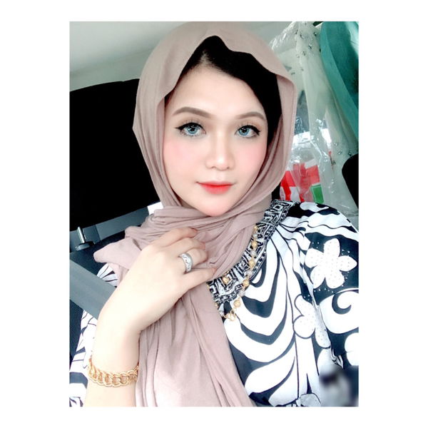 Ika Dania profile icon