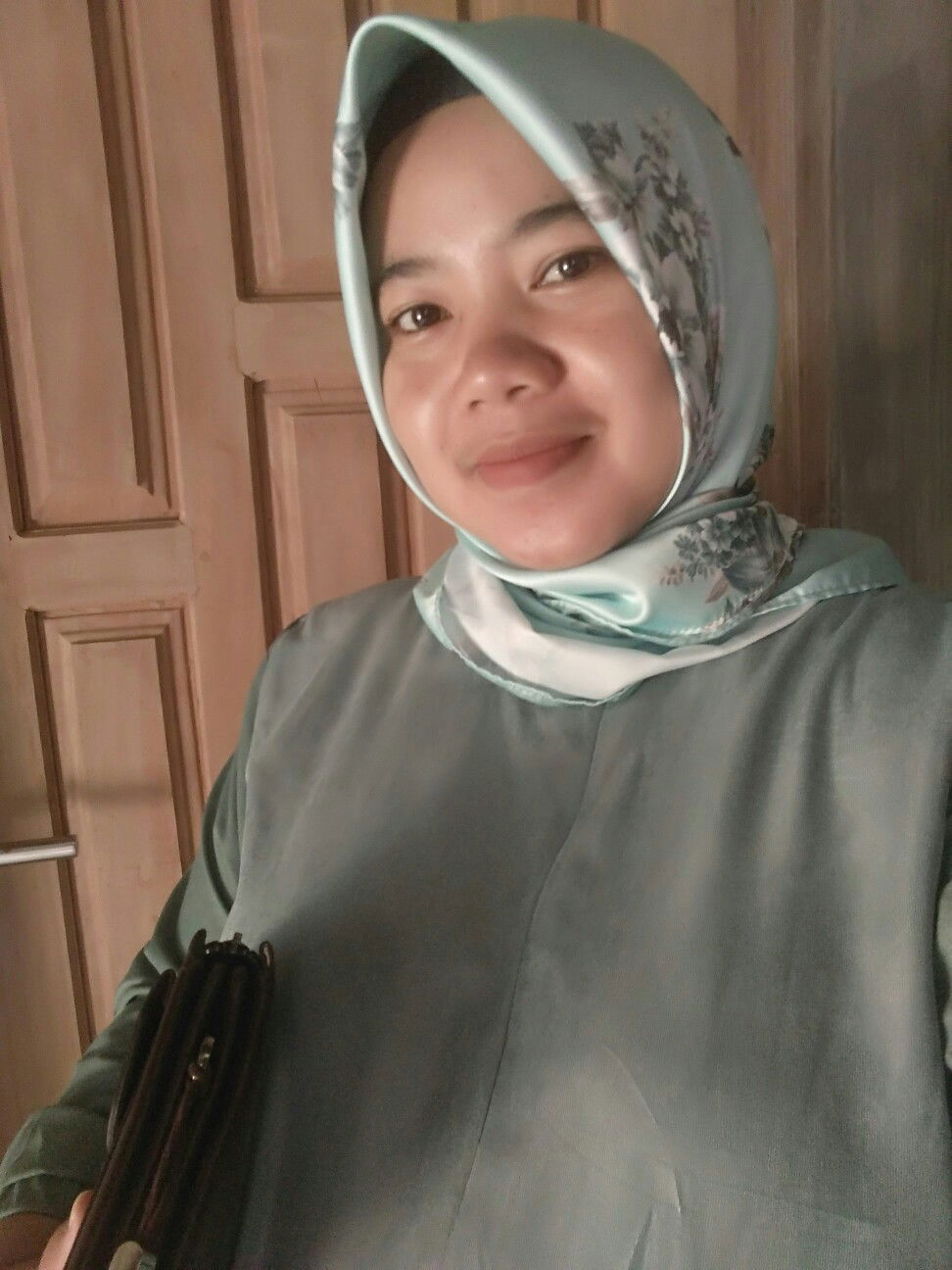 Eka Mustika Sari profile icon