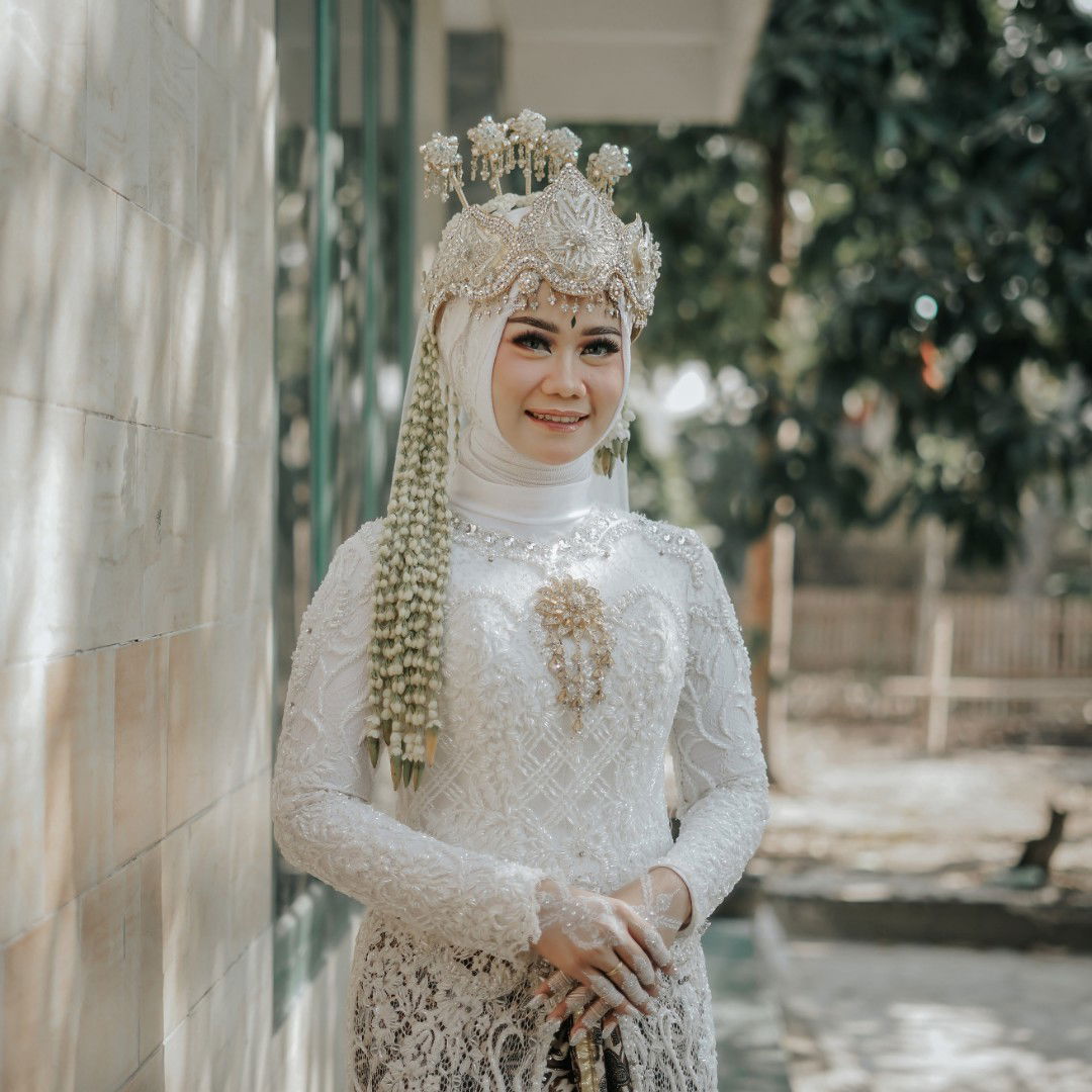 Silvani Darsono profile icon