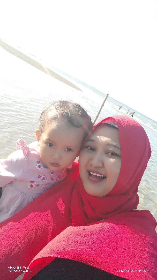 Fitria Fujianti profile icon