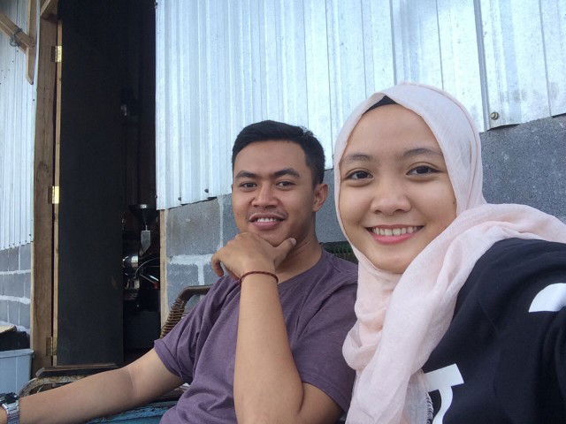 anita khotiningrum profile icon