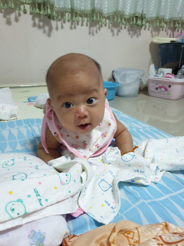 ลูกไม่ยอมดูดนมจากขวด