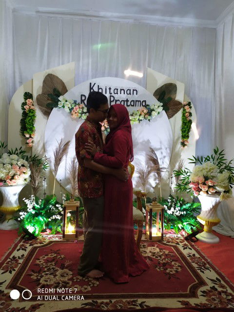 Poppy Rizky profile icon