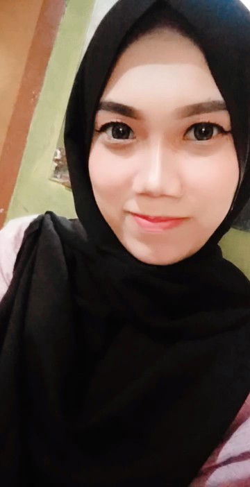 tria kurnia profile icon