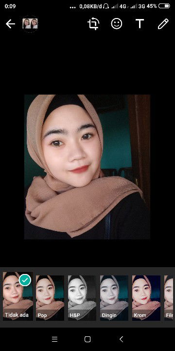 Elivia sahriang anggit profile icon