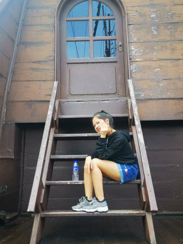 MeeiLia SurbaKtii profile icon