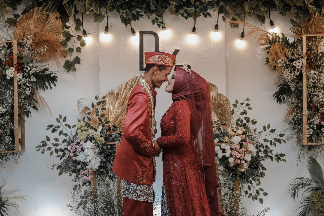 dina aprilianti profile icon