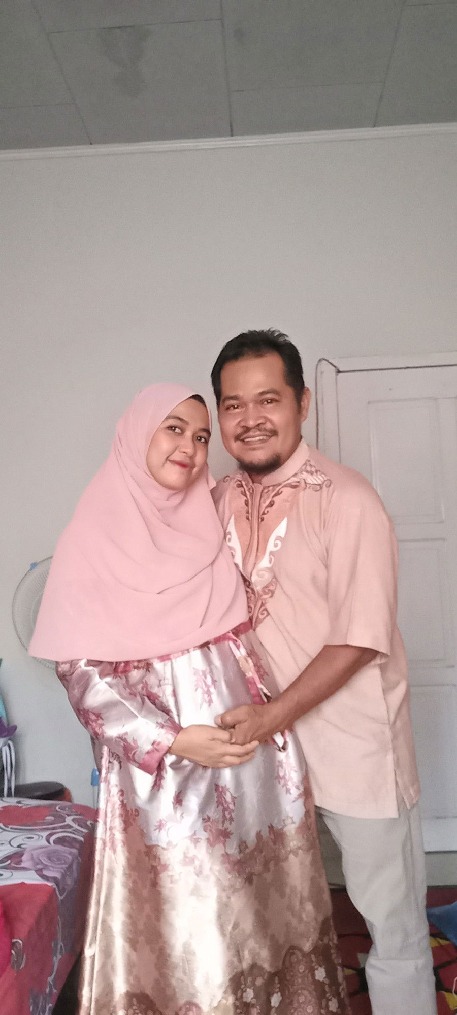 Syafrina Putri profile icon