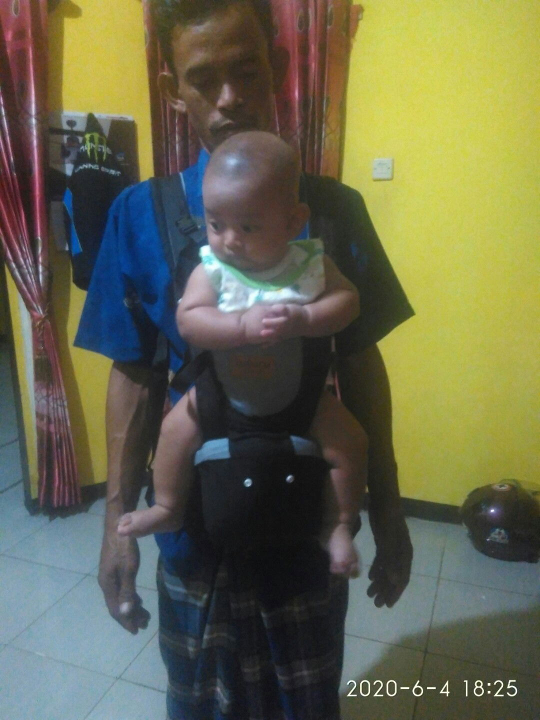 gendongan bayi