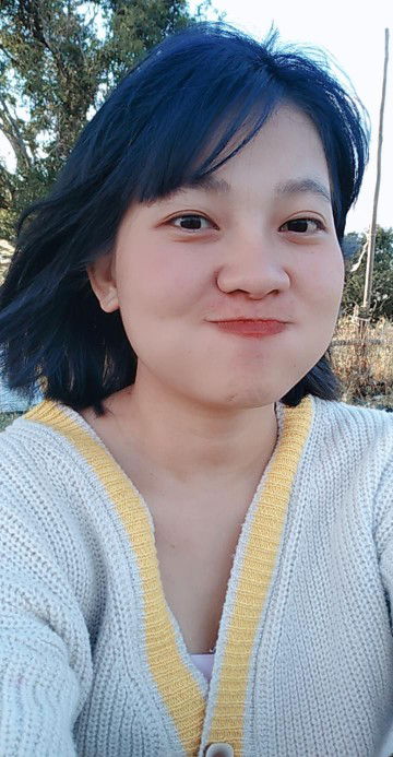 Momo White profile icon