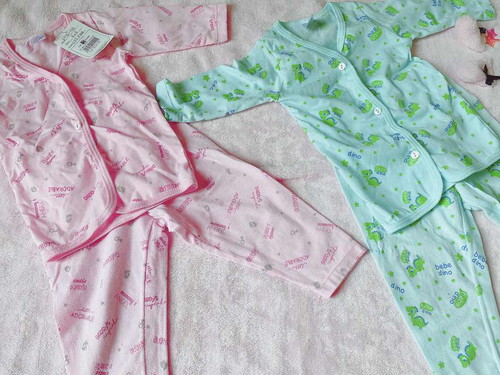 Selling pre-loved items! :)