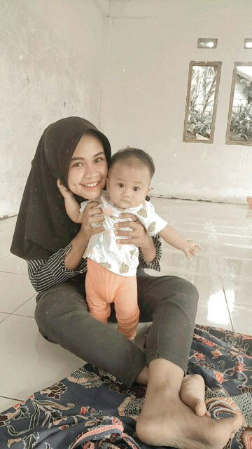 Ambar Mustika Listi profile icon