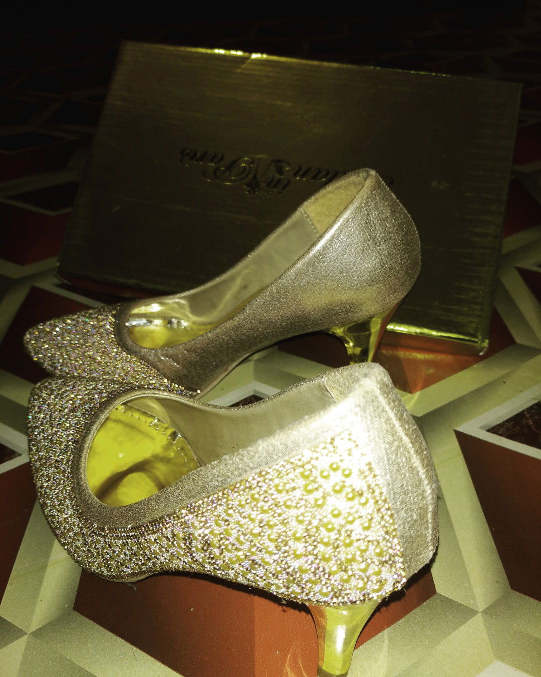 dijual cepat,lagi butuh dana