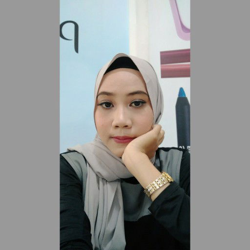 Nur Azizah profile icon