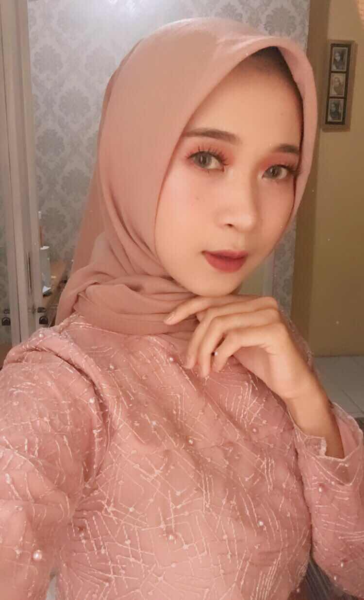 riska dwi andini profile icon