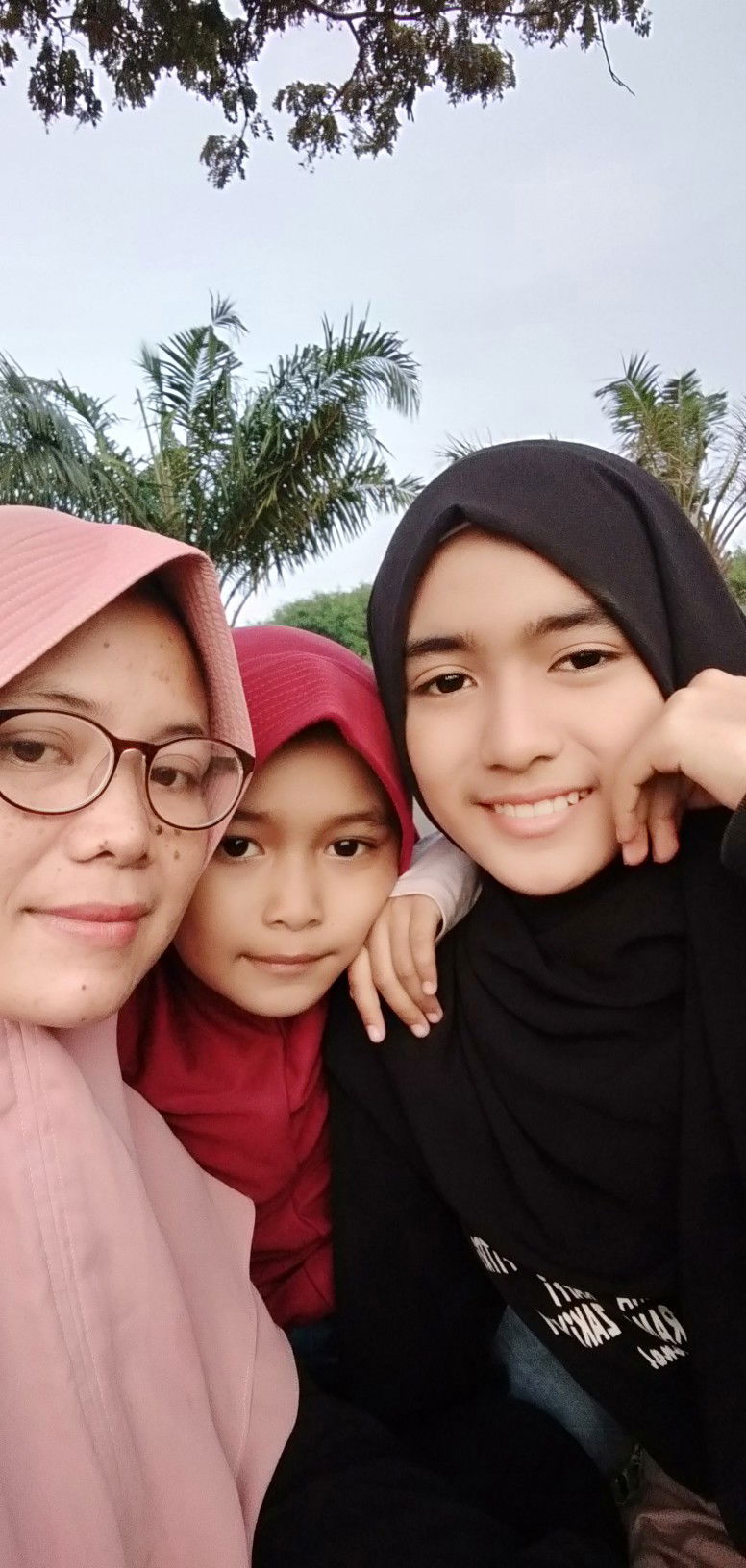 Muslimah profile icon