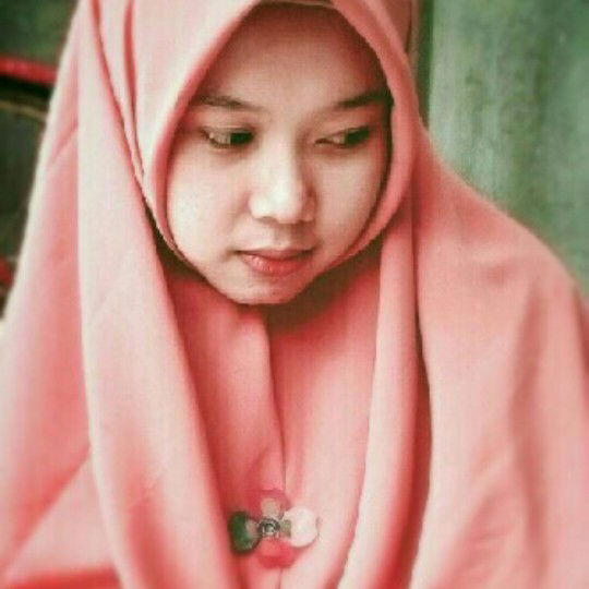 Vicky Rosita profile icon