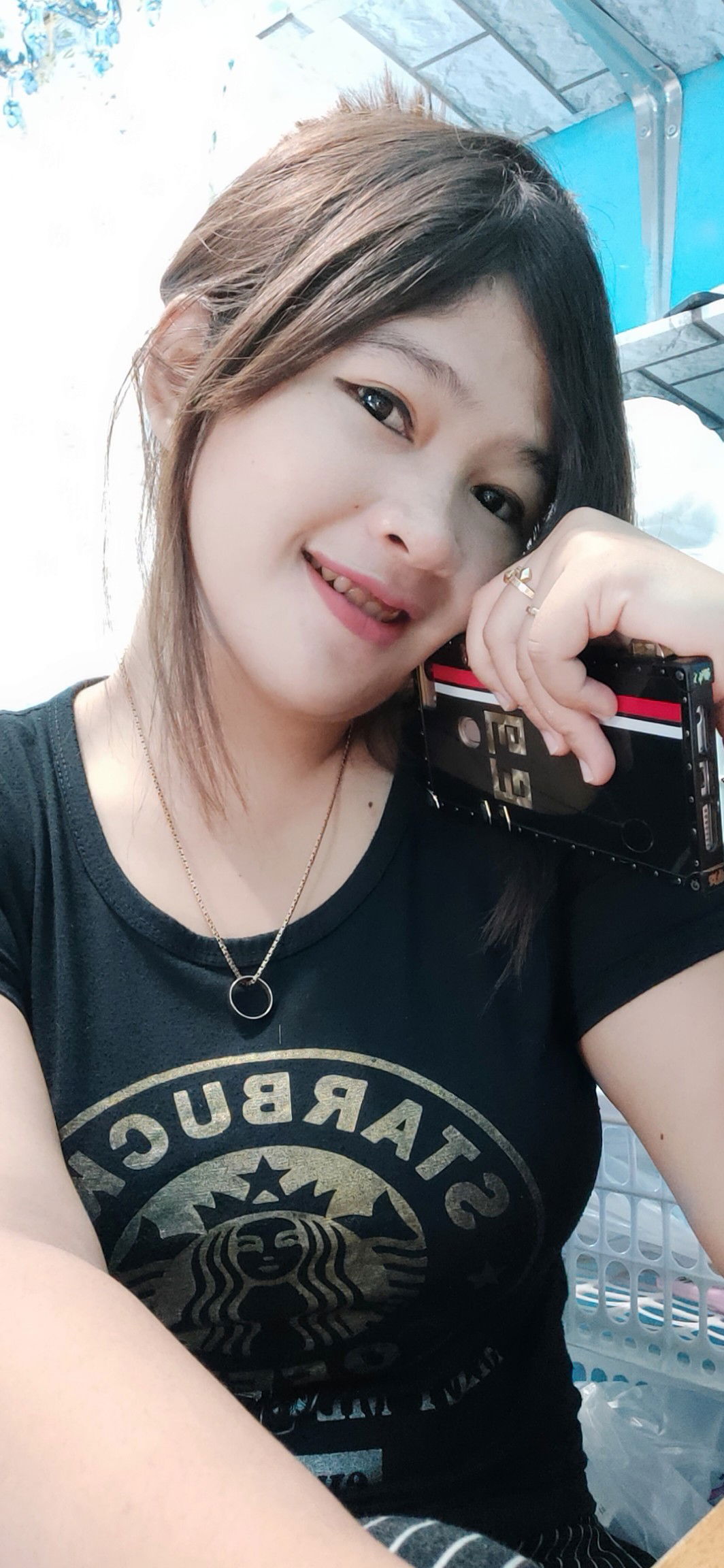 DWI PUJI RAHAYU profile icon