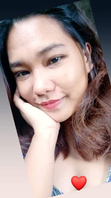 LeeAnn F. Reyes profile icon