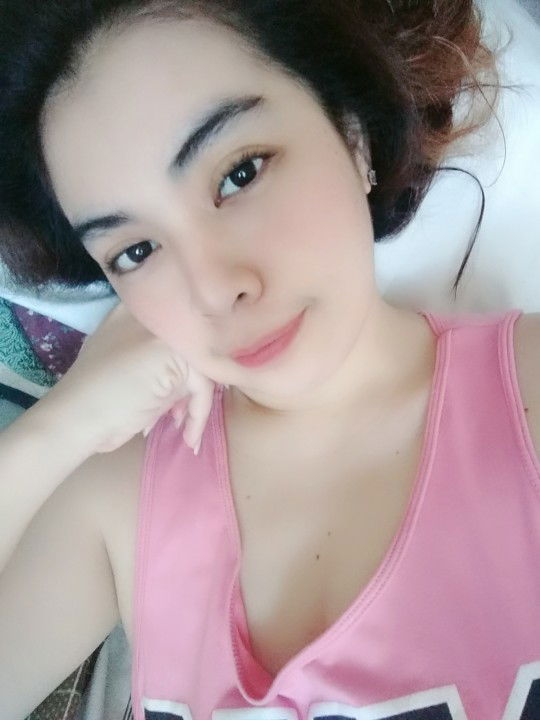 Anne Arcueno profile icon