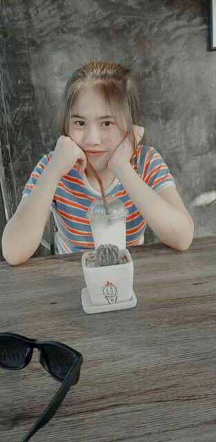 Bee Benjamas profile icon