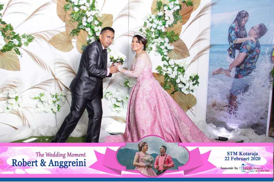 Anggreini Robert profile icon