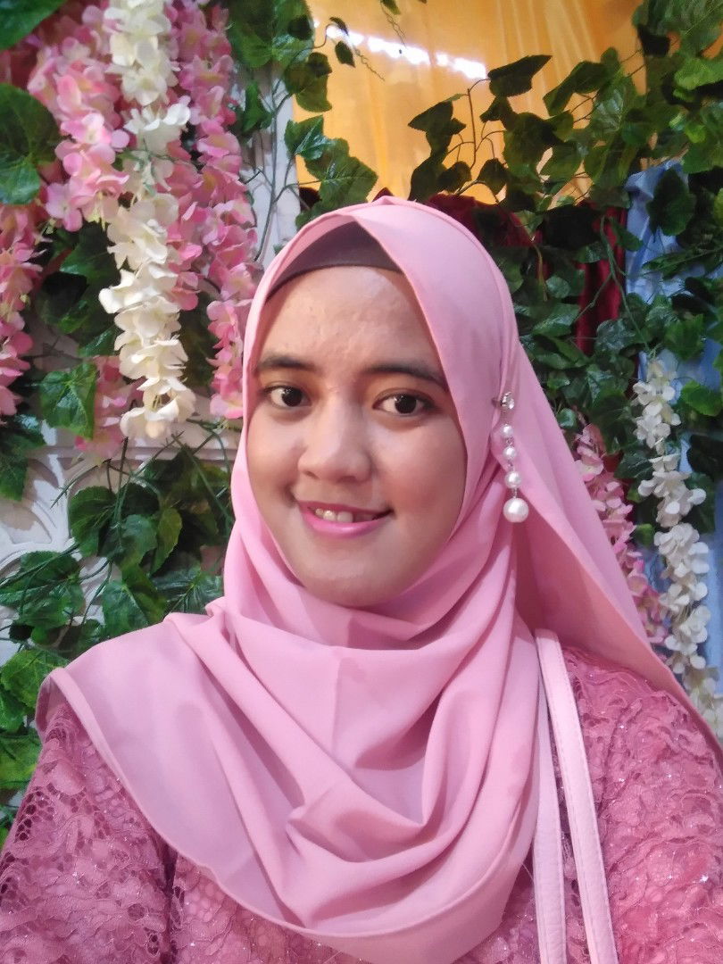 Lhiez Wulandari profile icon