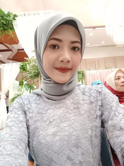 poppy rahmadini profile icon