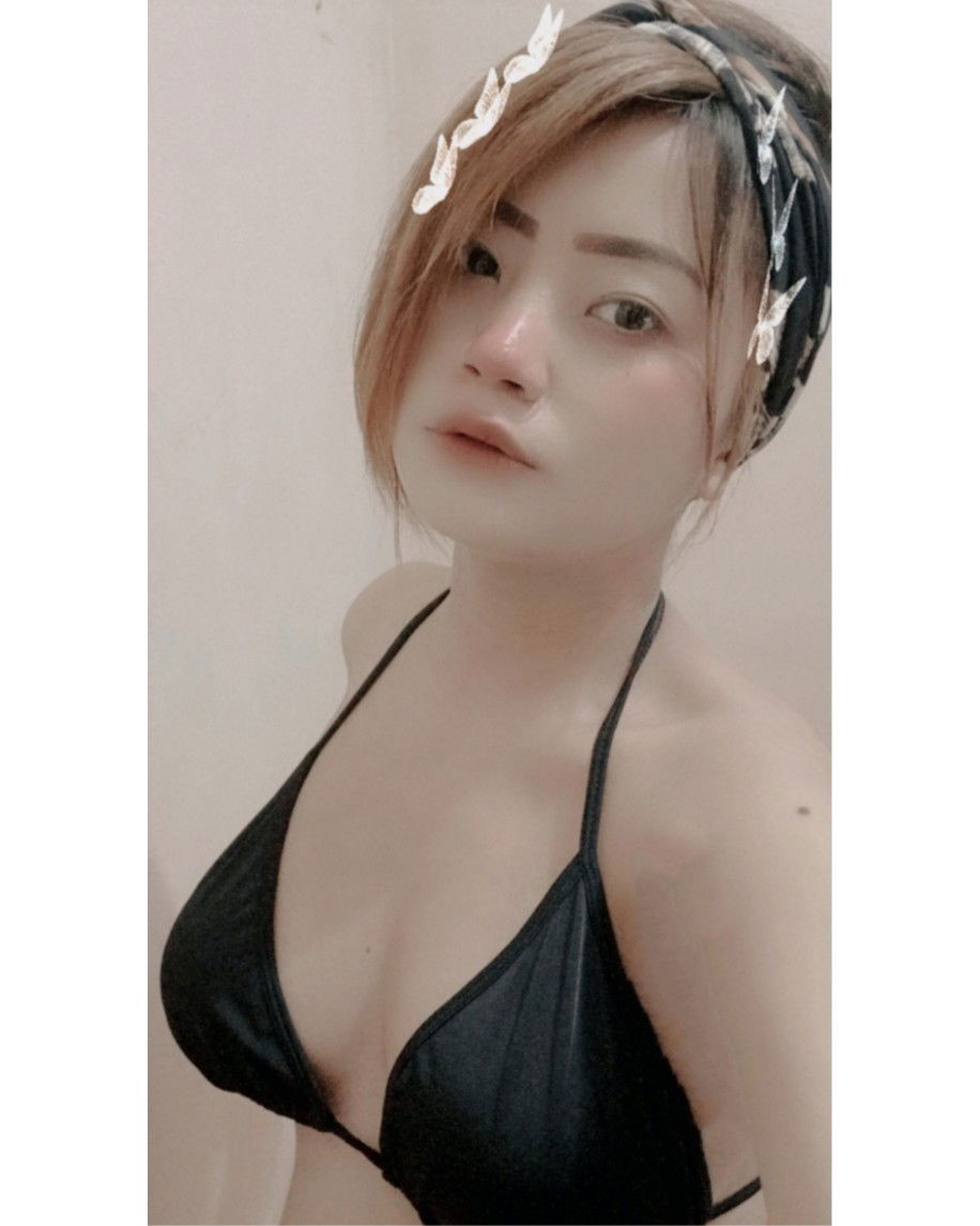 Fitri Novita profile icon