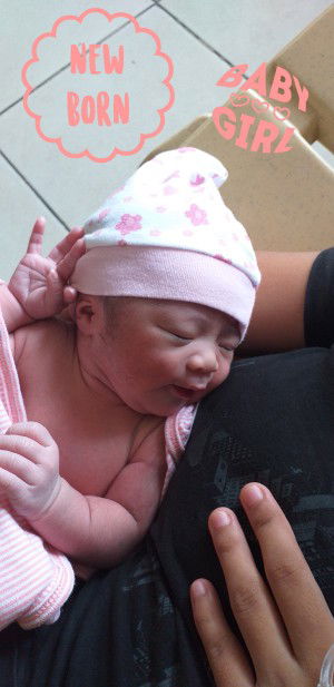 baby finally out! ??