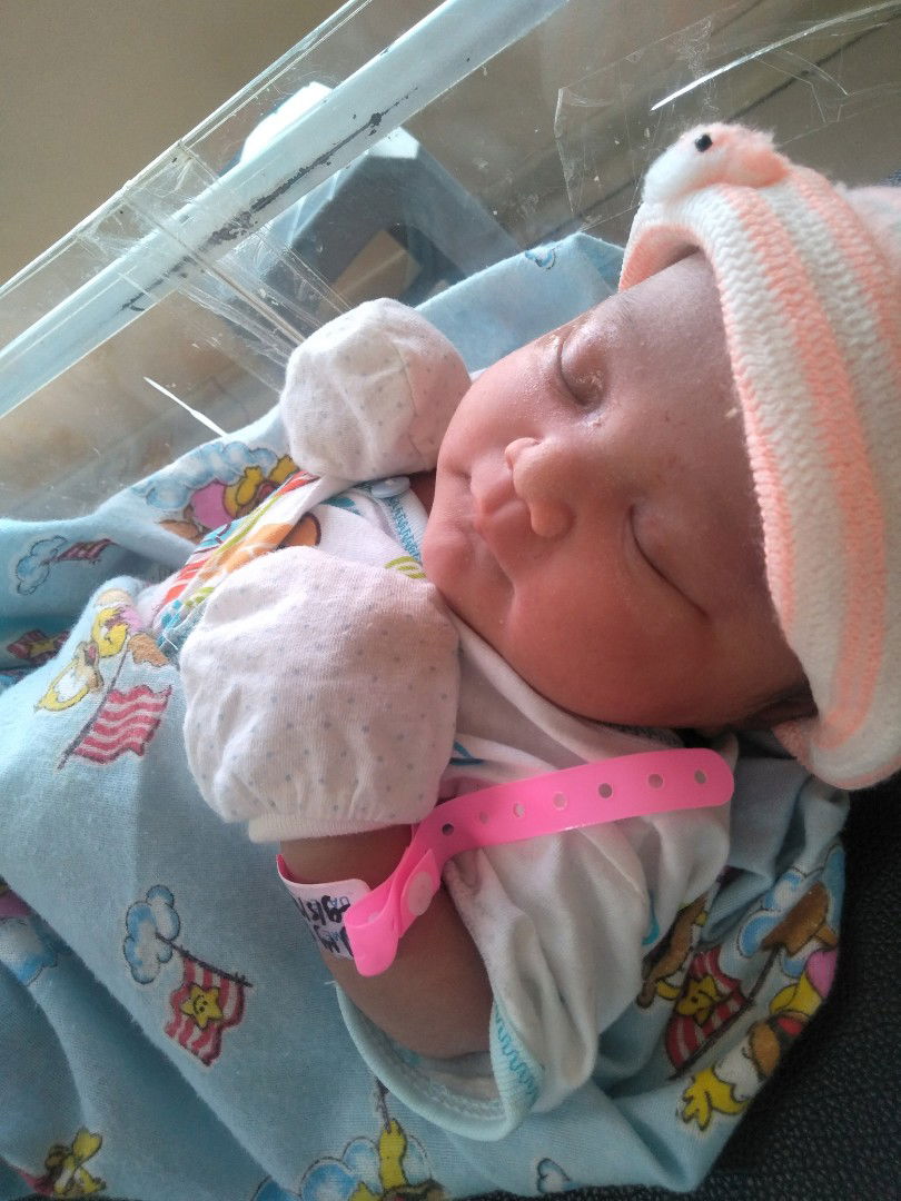 sheina lora putri suripto