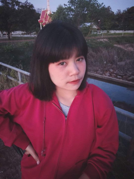 พอ แพรว profile icon