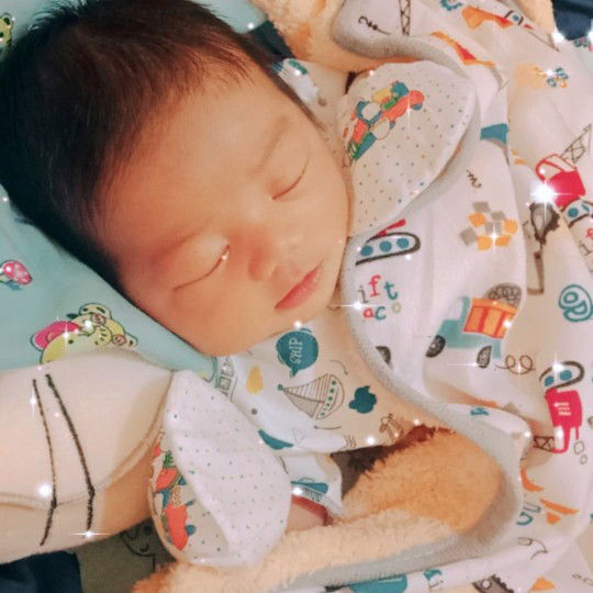 liee1김 profile icon