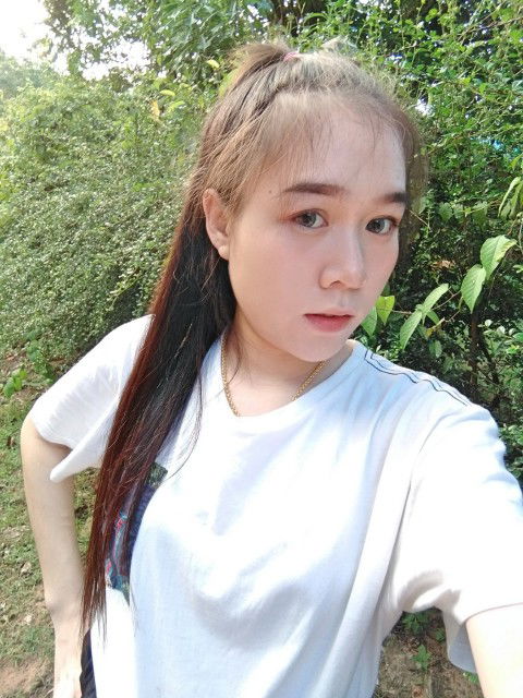 น้ำ ฝน profile icon