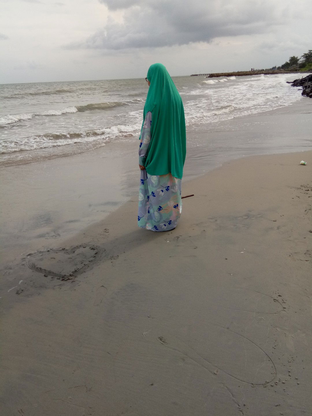 Eka Kamalia profile icon