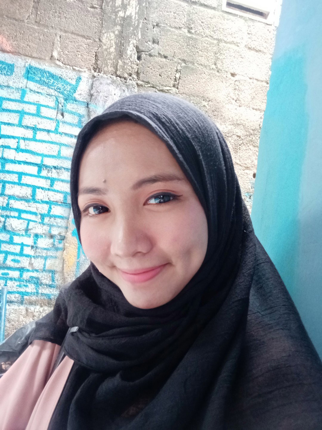 Noviyanti profile icon