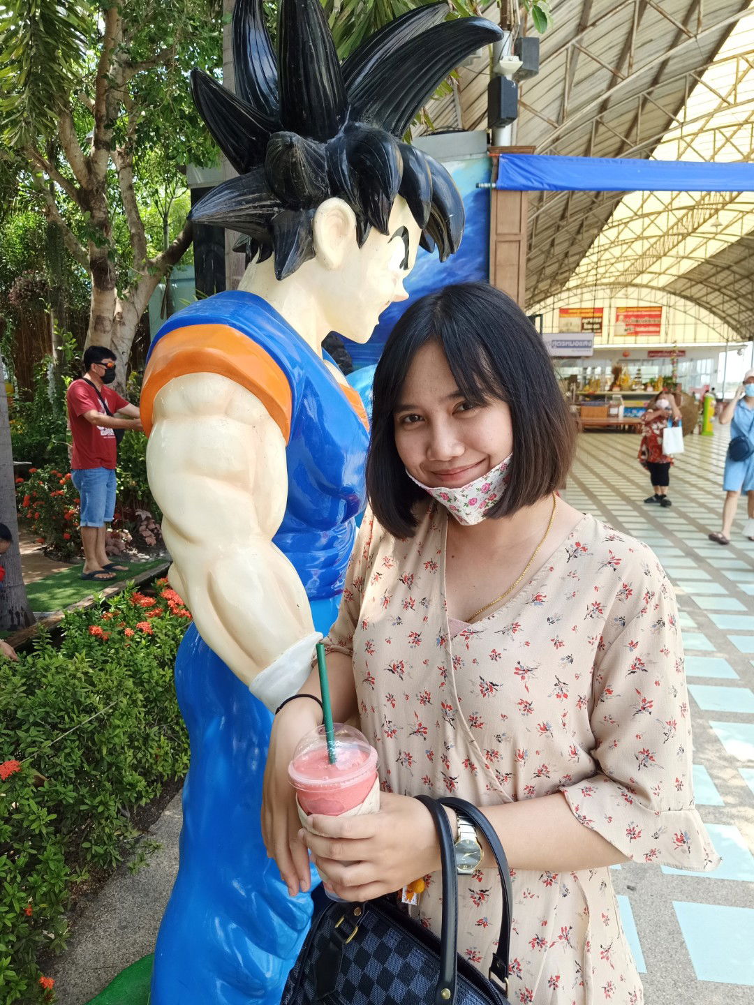 hathaichanok profile icon