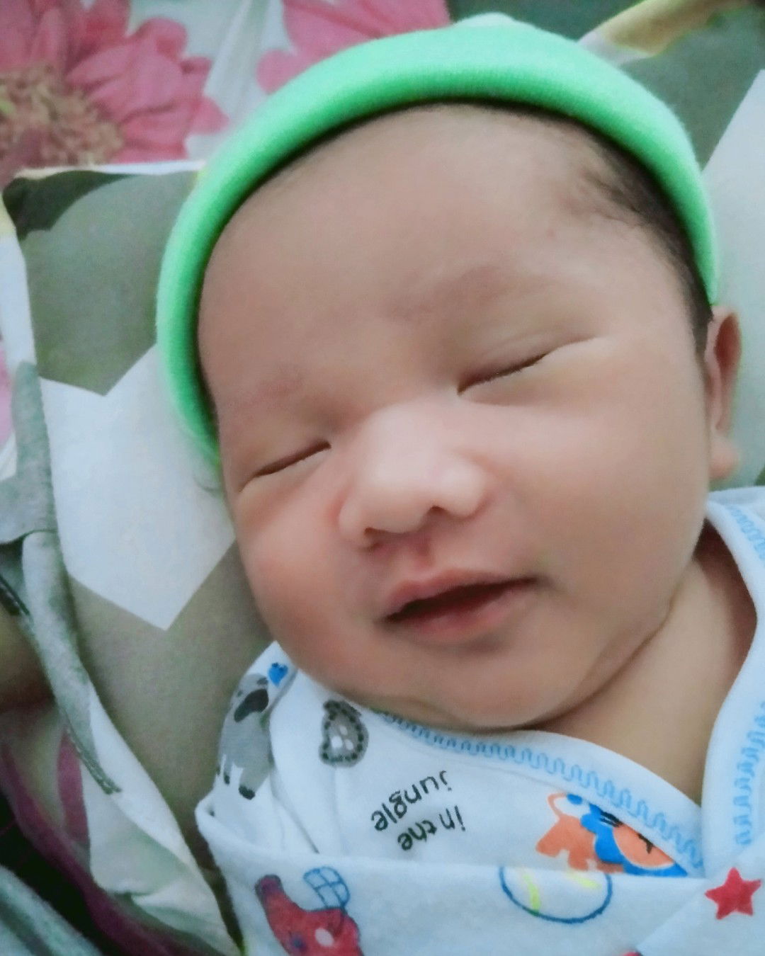 Tri Astuti profile icon