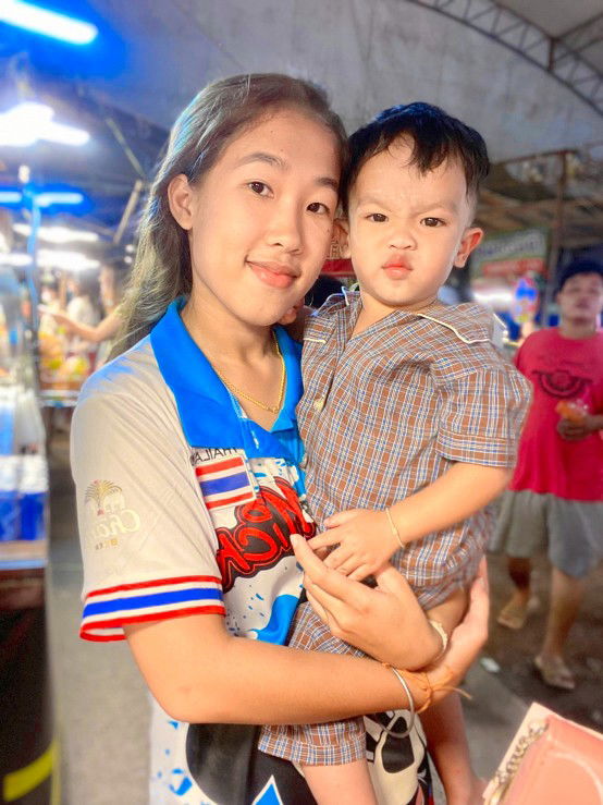 ปนัดดา profile icon