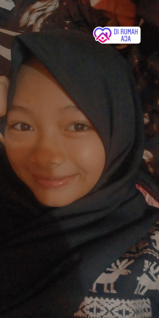 Yelia Neti Fauziah profile icon