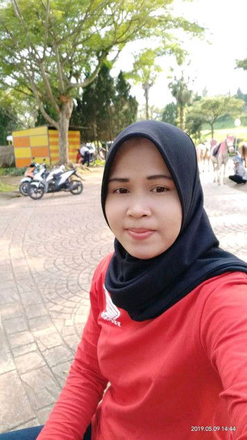 Evi Susanti profile icon