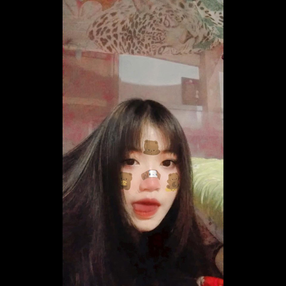 Moontira Yodcharoen profile icon