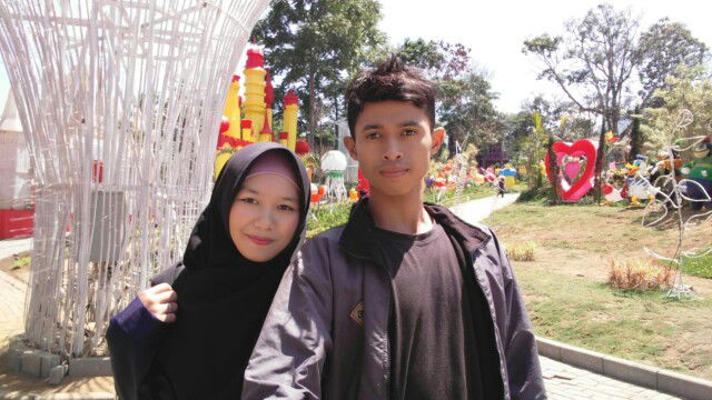 Semi Ambar Wati profile icon