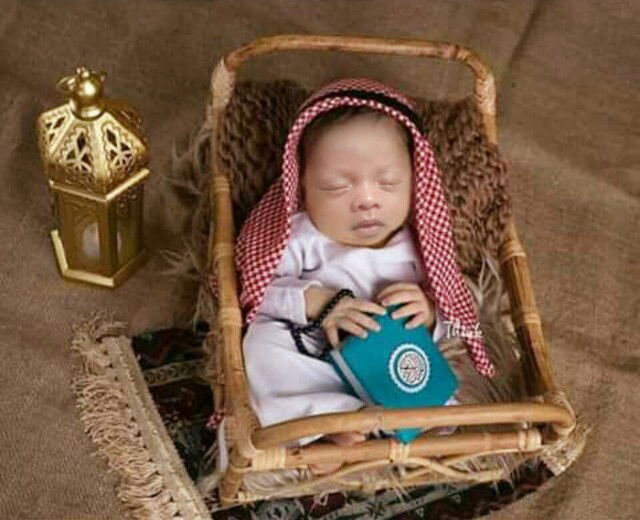 Istiana Sari profile icon