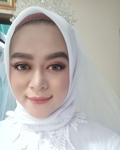 rina royani profile icon