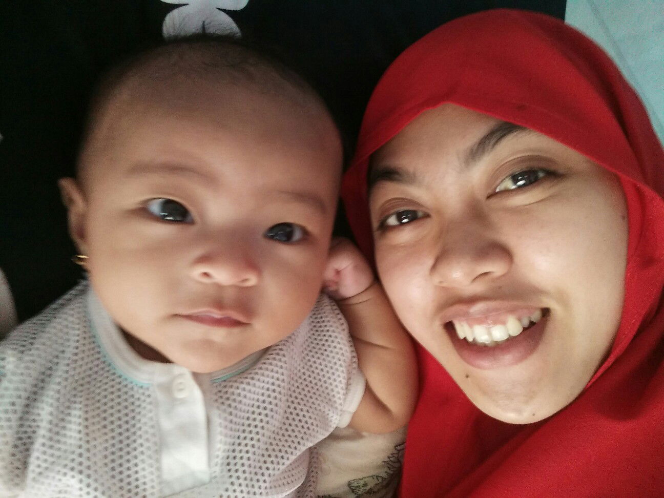 Zumrotul Mukhriza profile icon