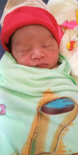 เกิดวันที่31มีนา 63 น.น3.3กิโล คิดชื่อไม่ออก ช่วยบอกที??ได้2วันเเล้วค่าบบ??