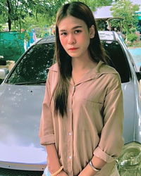 หมอ ฝ้าย. profile icon