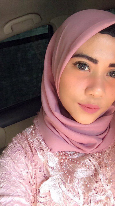 Ria Alpiyani profile icon
